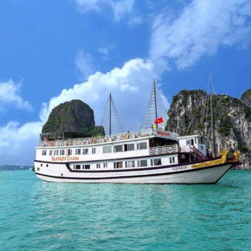 Amazing Vietnam Hanoi with Halong Bay Tour