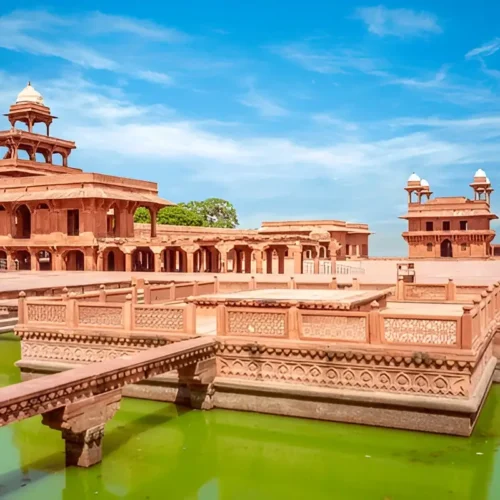 Agra Overnight Tour with Fatehpur Sikri